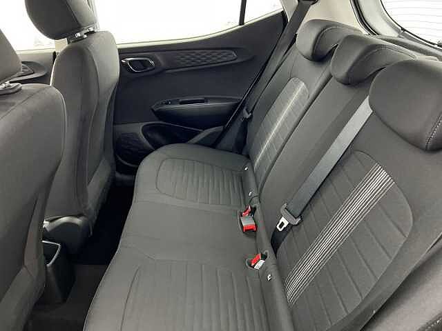 Hyundai I10 MPi SE Connect SLEEK SILVER