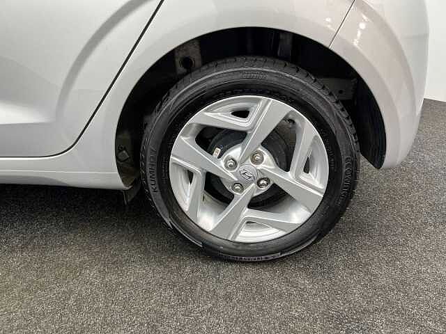 Hyundai I10 MPi SE Connect SLEEK SILVER