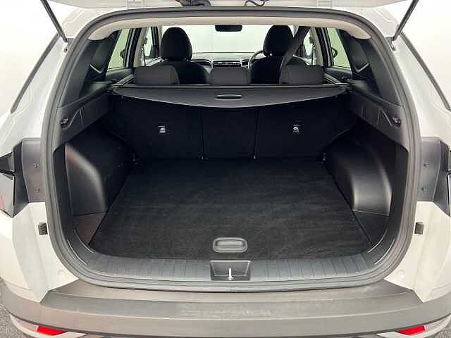 Hyundai TUCSON TGDi SE Connect WHITE