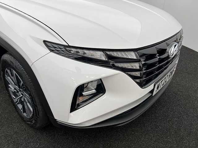 Hyundai TUCSON TGDi SE Connect WHITE