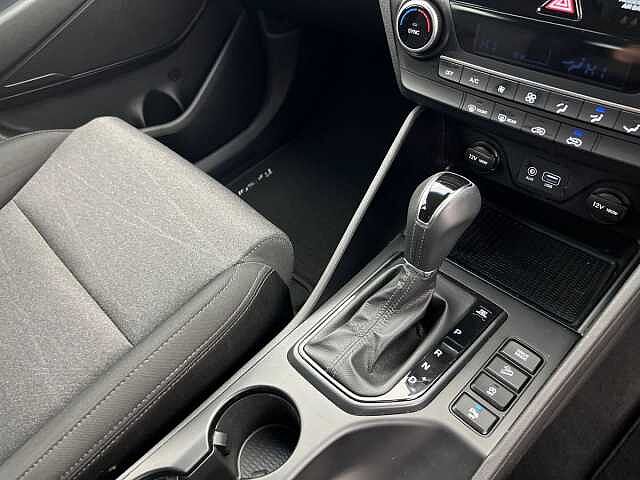 Hyundai TUCSON 1.6 TGDi 177 DCT SE Nav
