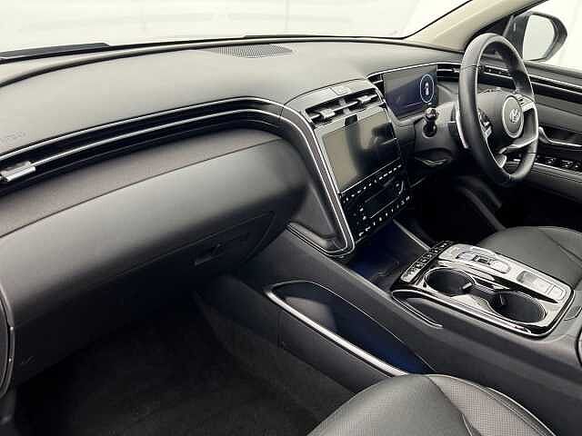 Hyundai TUCSON 1.6 TGDi Hybrid 230 Ultimate 5dr 2WD Auto SHIMMERING SILVER