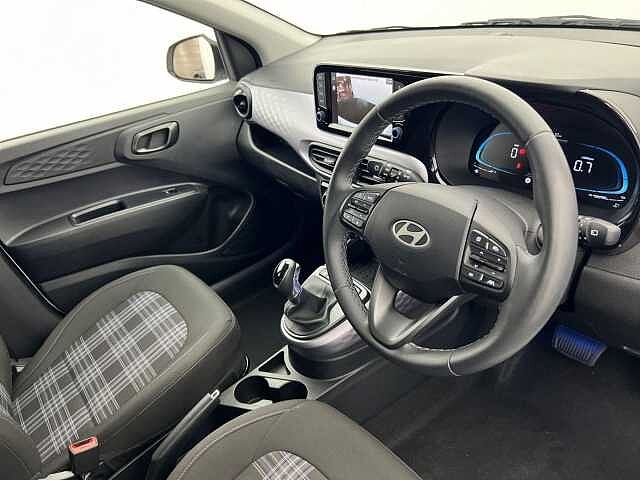 Hyundai I10 1.0 [63] Premium 5dr Auto [Nav]