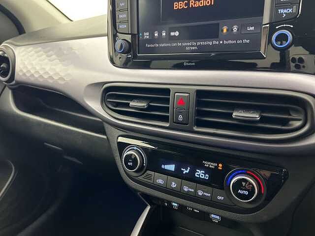 Hyundai I10 1.0 [63] Premium 5dr Auto [Nav]