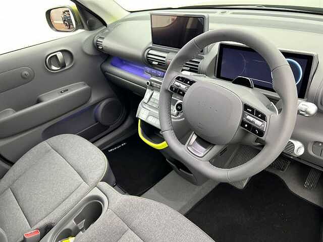 Hyundai INSTER 85kW 49kWh Cross
