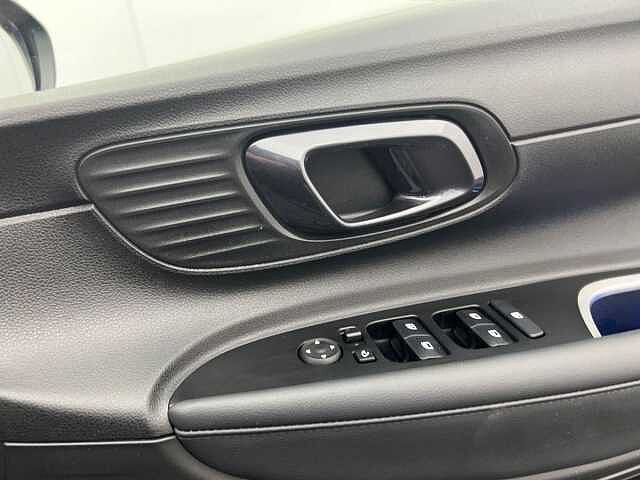 Hyundai BAYON 1.0 TGDi 48V MHEV Premium 5dr