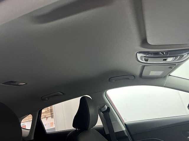 Hyundai KONA 1.6 GDi Hybrid Advance 5dr DCT