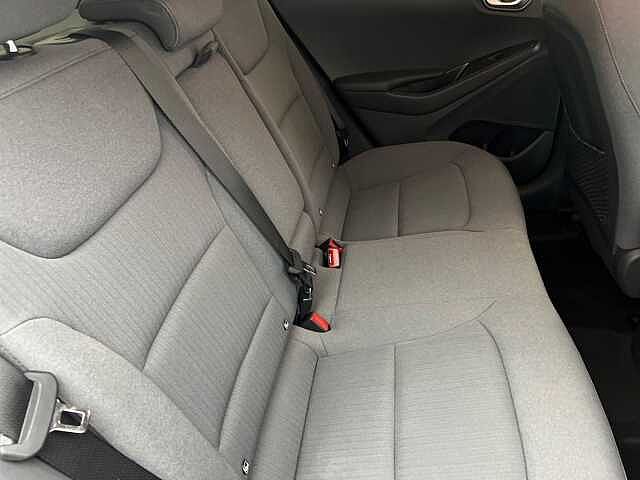 Hyundai IONIQ 1.6 GDi Hybrid DCT Premium