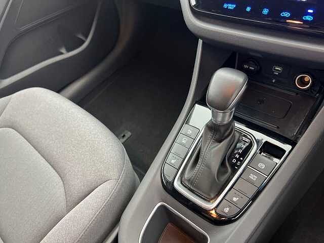 Hyundai IONIQ 1.6 GDi Hybrid DCT Premium
