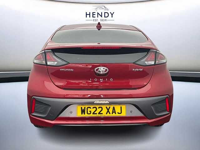 Hyundai IONIQ 1.6 GDi Hybrid DCT Premium