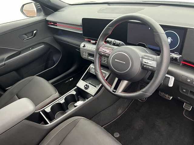 Hyundai KONA 1.6 Hybrid 138 N Line 5dr DCT WHITE