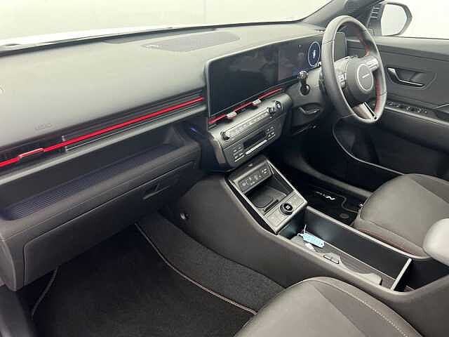 Hyundai KONA 1.6 Hybrid 138 N Line 5dr DCT WHITE