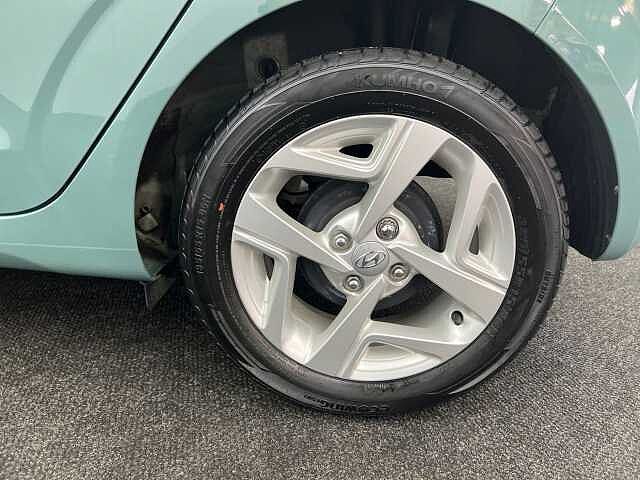 Hyundai I10 1.0 MPi SE Connect 5dr Auto MANGROVE GREEN