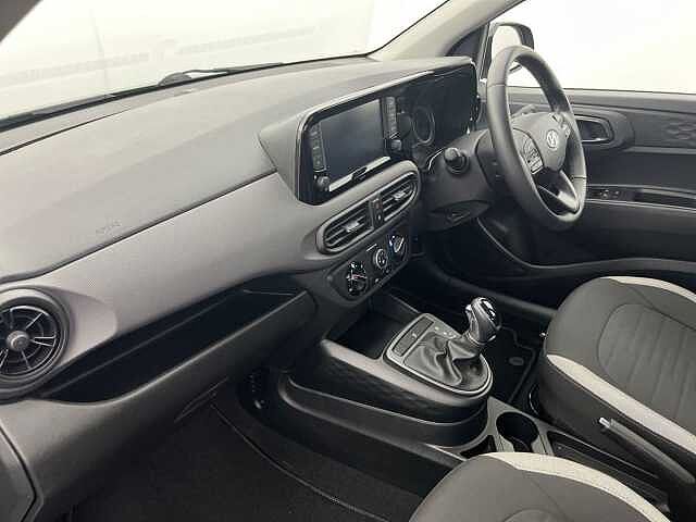 Hyundai I10 1.0 MPi SE Connect 5dr Auto MANGROVE GREEN