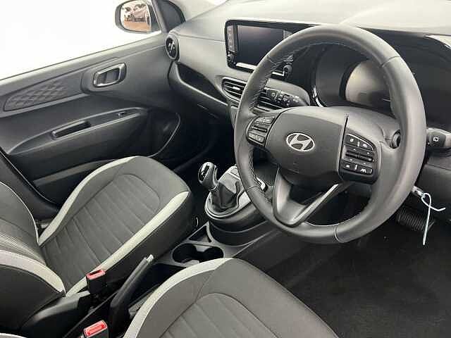 Hyundai I10 1.0 63 Nav Advance Petrol Auto GREY