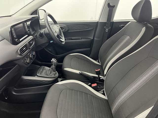 Hyundai I10 1.0 63 Nav Advance Petrol Auto GREY