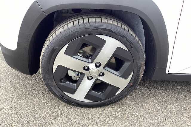 Hyundai INSTER 85kW 02 49kWh 5dr Auto White
