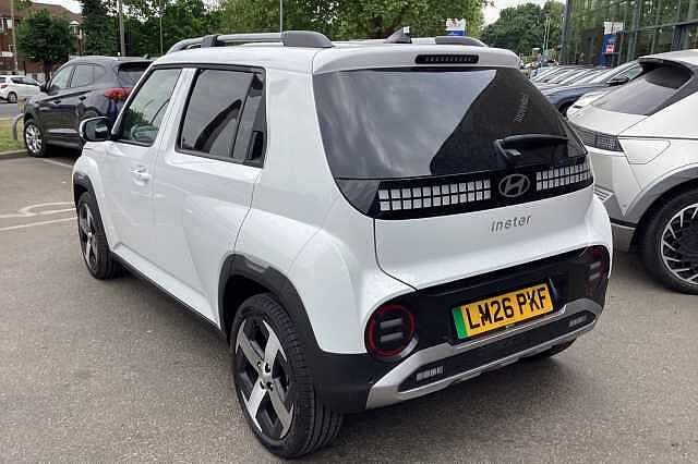 Hyundai INSTER 85kW 02 49kWh 5dr Auto White