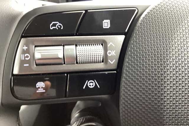 Hyundai INSTER 85kW 02 49kWh 5dr Auto White