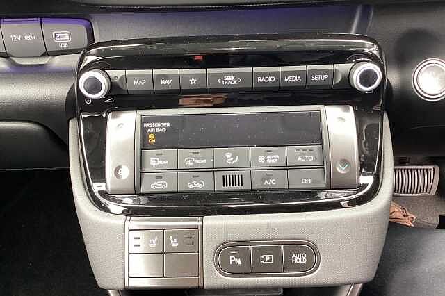 Hyundai INSTER 85kW 02 49kWh 5dr Auto White