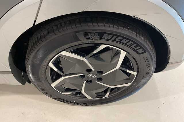 Hyundai IONIQ 5 160kW Premium 73 kWh 5dr Auto