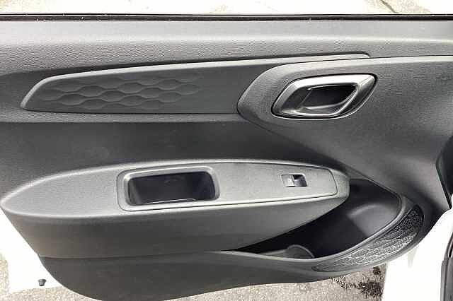 Hyundai I10 1.0 [63] Advance 5dr [Nav] White