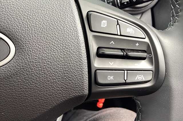 Hyundai I10 1.0 [63] Advance 5dr [Nav] White