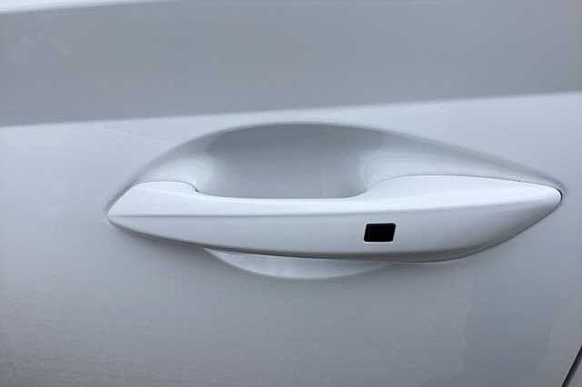 Hyundai BAYON 1.0 TGDi [90] Tech Line 5dr DCT White
