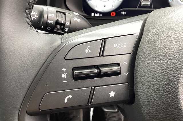 Hyundai BAYON 1.0 TGDi [90] Tech Line 5dr DCT White