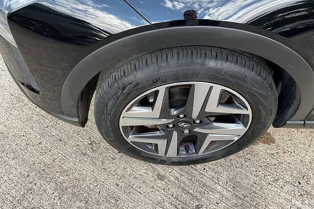 Hyundai BAYON 1.0 TGDi [120] 48V MHEV Ultimate 5dr DCT Black