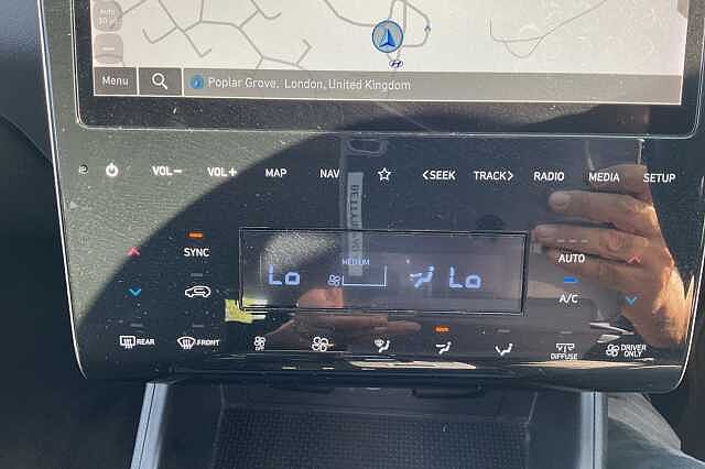 Hyundai TUCSON 1.6 TGDi Hybrid 230 SE Connect 5dr 2WD Auto