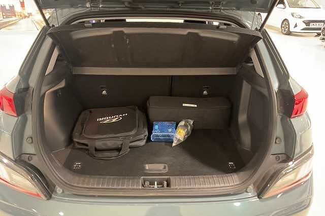 Hyundai KONA 150kW Premium 64kWh 5dr Auto