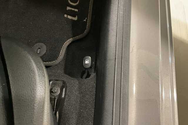 Hyundai i10 1.0 Advance 5dr Auto