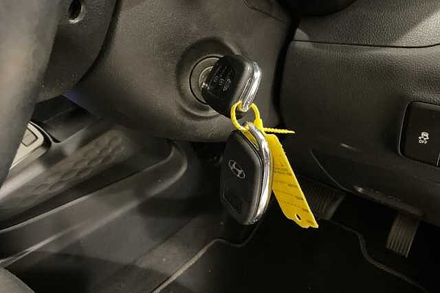 Hyundai i10 1.0 Advance 5dr Auto