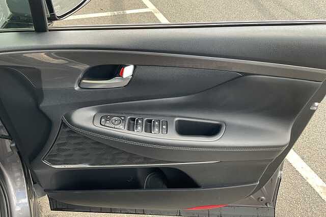 Hyundai SANTA FE 1.6 TGDi Hybrid Premium 5dr Auto