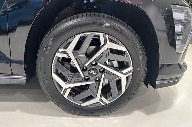 Hyundai KONA 1.6T 138 N Line S 5dr DCT Black