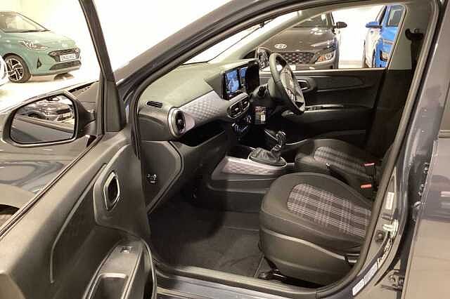 Hyundai I10 1.0 [63] Premium 5dr Auto [Nav] Grey