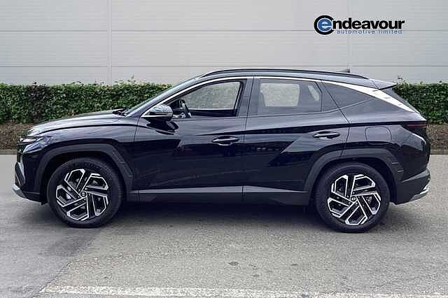 Hyundai TUCSON 1.6T Plug-in Hybrid Ultimate 5dr Auto Black