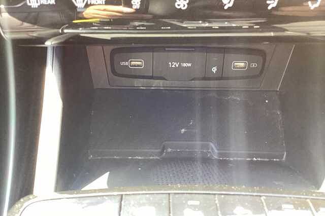 Hyundai TUCSON 1.6 TGDi Plug-in Hybrid Ultimate 5dr 4WD Auto White
