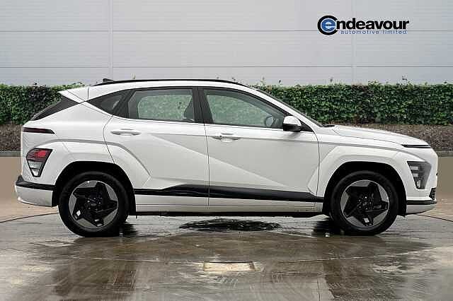 Hyundai KONA 160kW Advance 65kWh 5dr Auto White