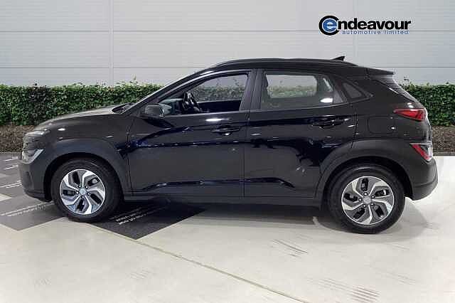 Hyundai KONA 1.6 GDi Hybrid SE Connect 5dr DCT Black