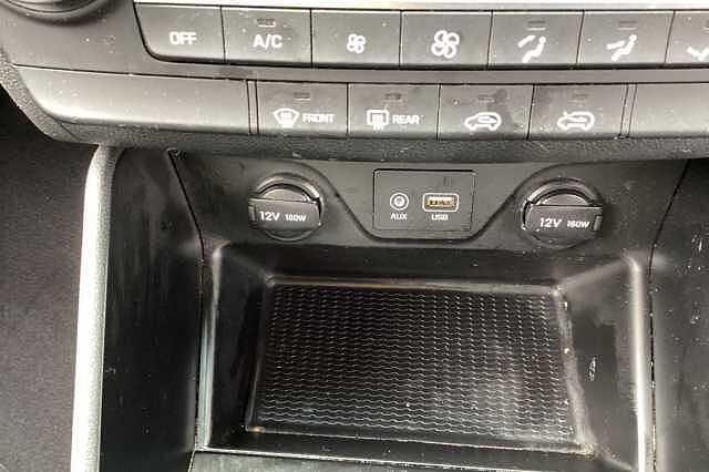 Hyundai TUCSON 1.6 GDi SE Nav (2WD) 5 Door
