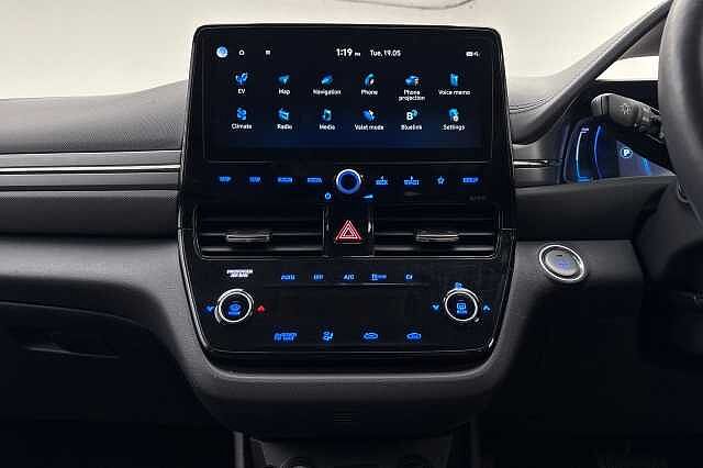 Hyundai IONIQ 100kW Premium SE 38kWh 5dr Auto