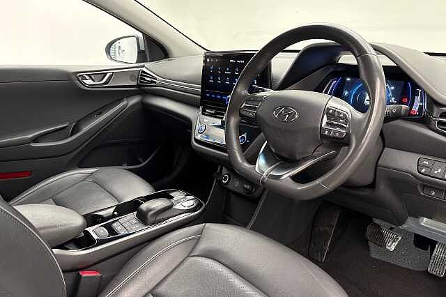 Hyundai IONIQ 100kW Premium SE 38kWh 5dr Auto