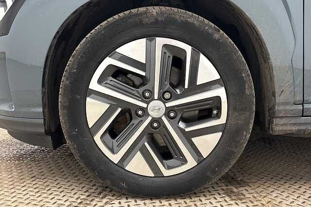 Hyundai KONA 150kW Premium 64kWh 5dr Auto