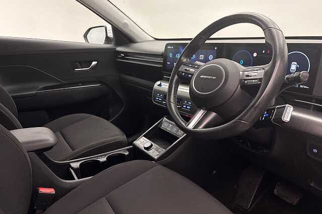 Hyundai KONA 160kW Advance 65kWh 5dr Auto White