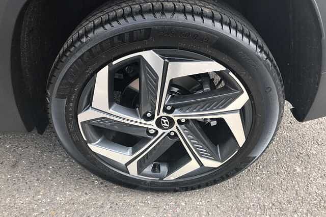 Hyundai TUCSON 1.6 T-GDi (230ps) Premium Hybrid Black