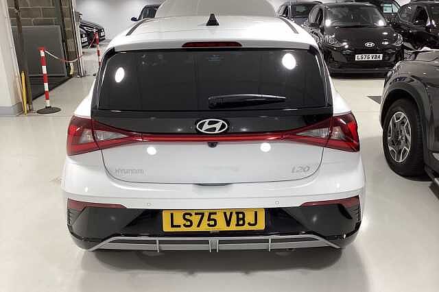Hyundai I20 1.0T GDi Premium 5dr DCT Hatchback White