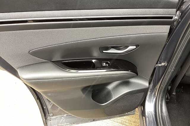 Hyundai TUCSON 1.6 TGDi Hybrid 230 Premium 5dr 2WD Auto Grey