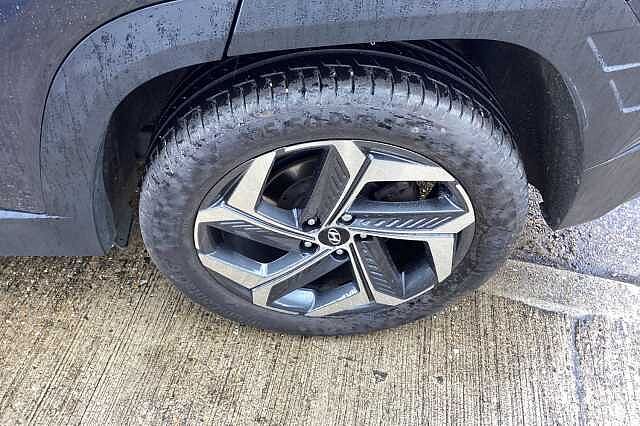 Hyundai TUCSON 1.6 TGDi Hybrid 230 Premium 5dr 2WD Auto Grey